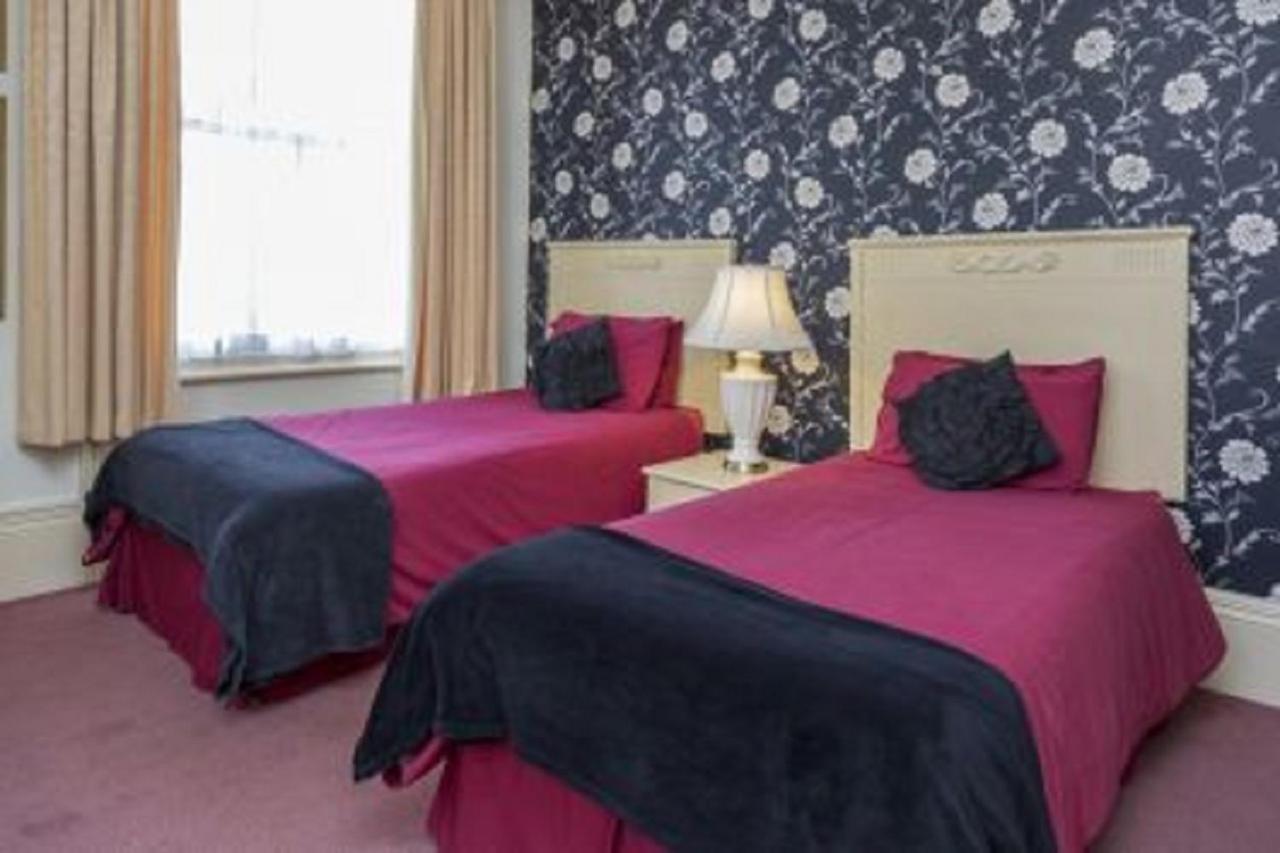 The Bell Hotel Winslow Екстер'єр фото